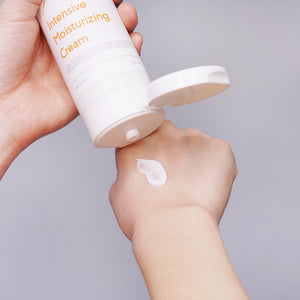 Ultra Moisturizing Cream (Intensive Moisturizing Cream) Moisturiser by DERMABELL PRO